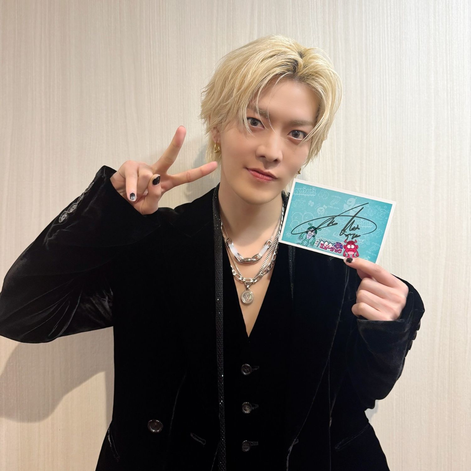 Latest photo of Yuta (NCT 127)