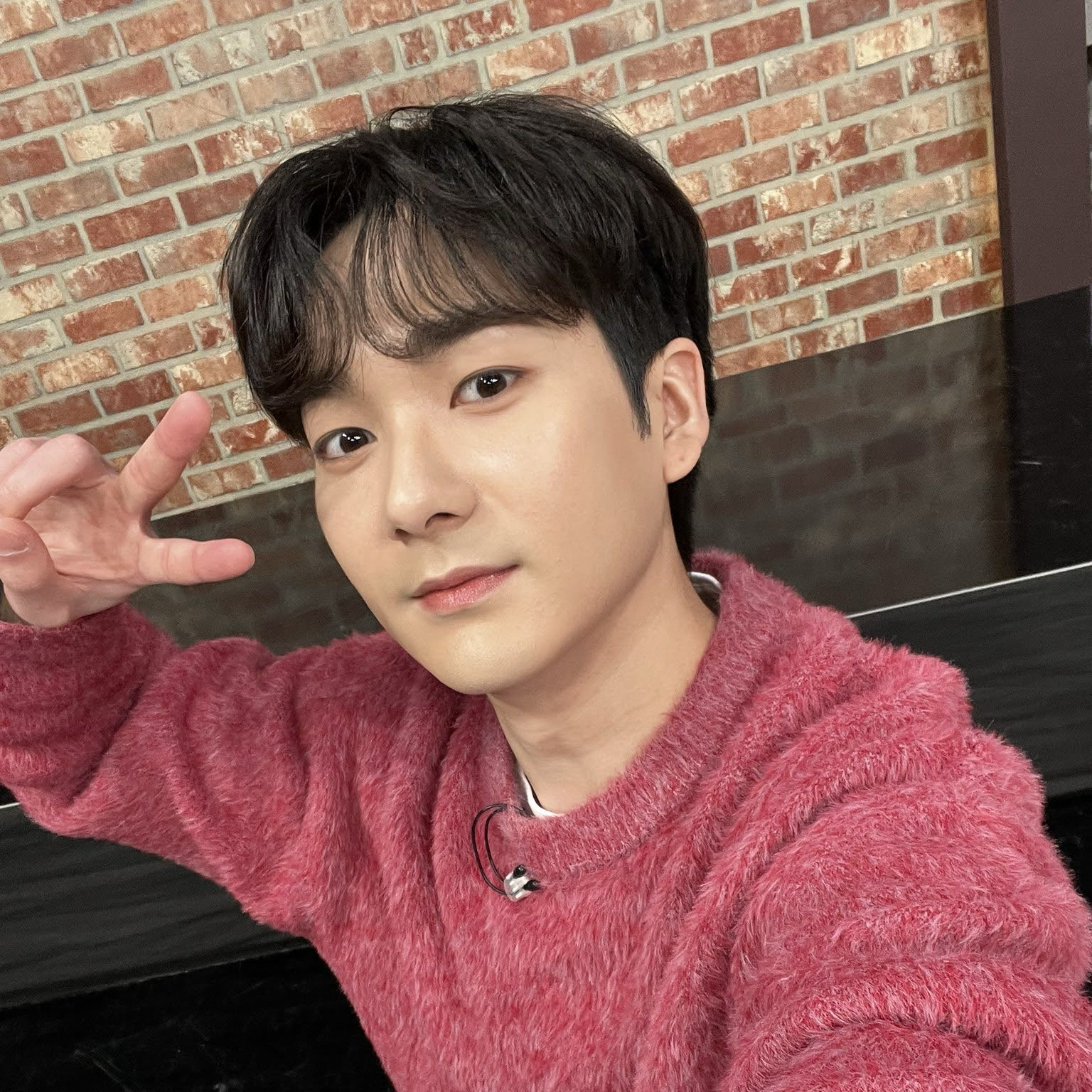 Recent activity shot of Aron