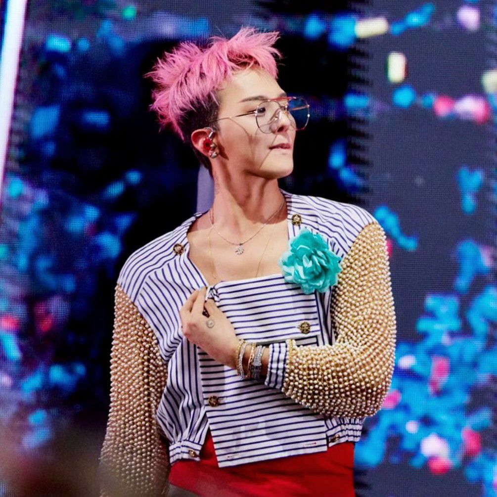 Recent activity shot of G-DRAGON (BIGBANG)