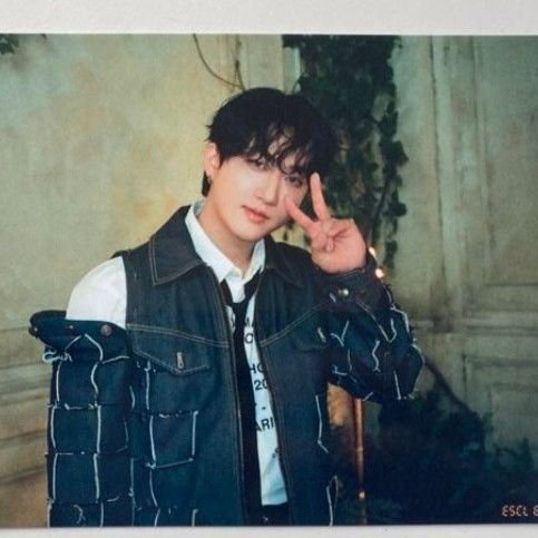 Potret di balik layar Changbin (Stray Kids)
