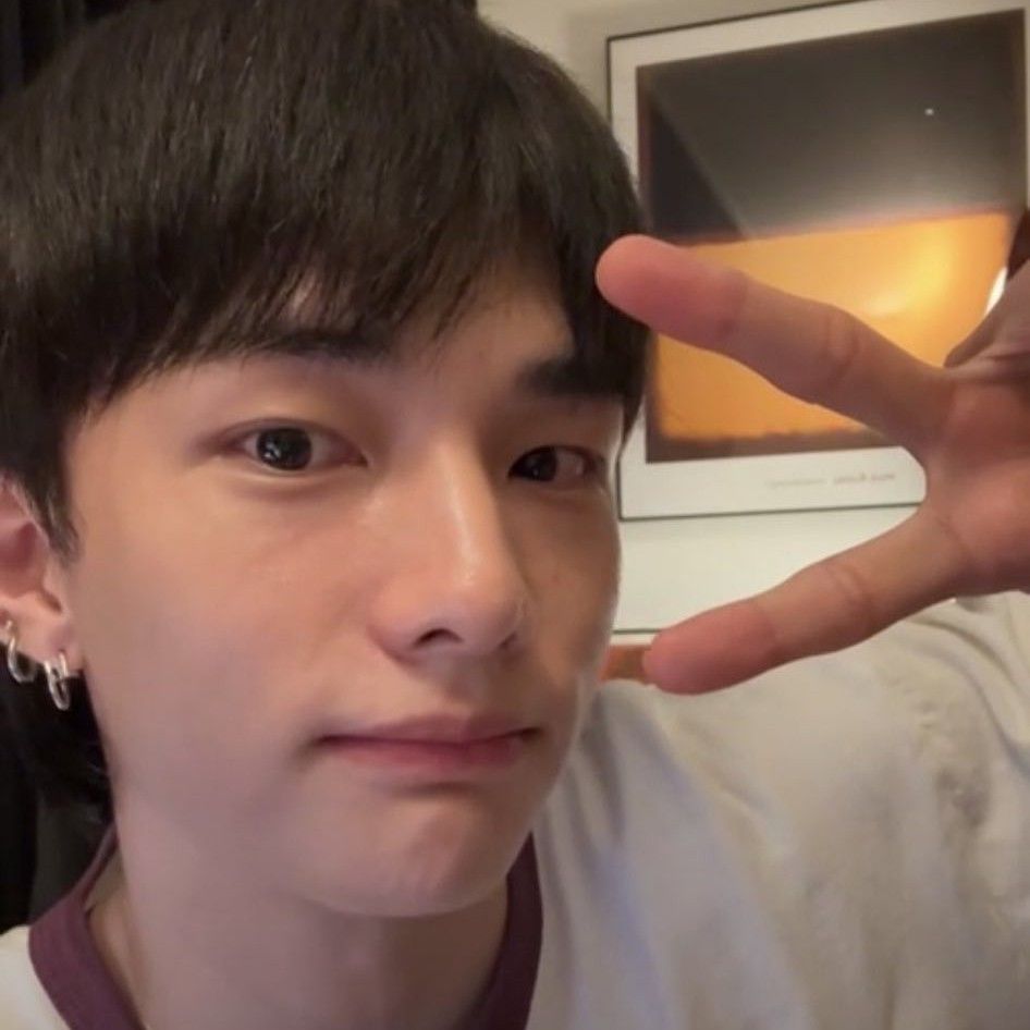 Recent activity shot of Hyunjin (Stray Kids)