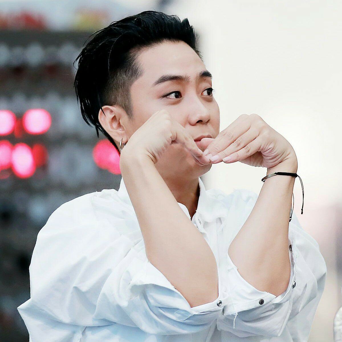 Behind-the-scenes cut of Eun Jiwon (SECHSKIES)