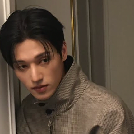 Latest photo of Wooyoung (ATEEZ)