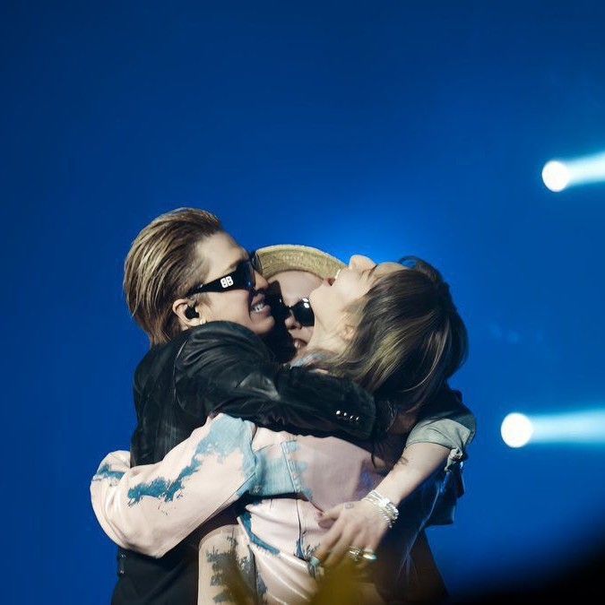 A moment captured by BIGBANG's fan