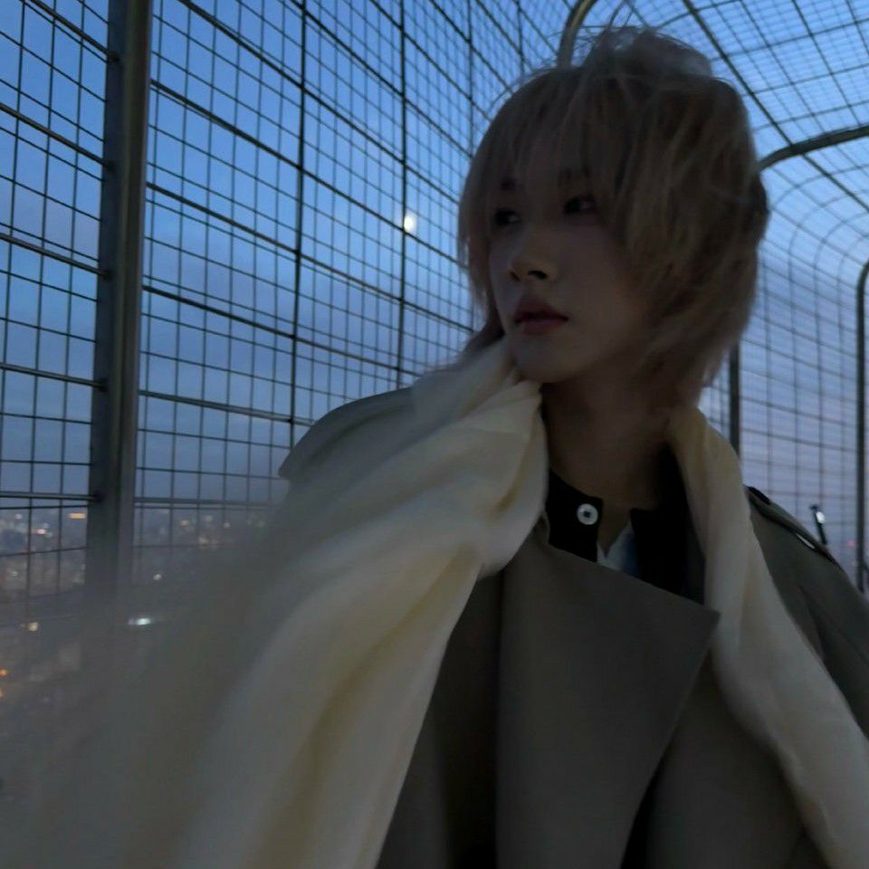 Behind-the-scenes cut of NexT1DE