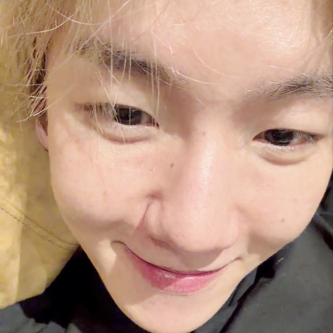 Foto aktivitas terbaru EXO