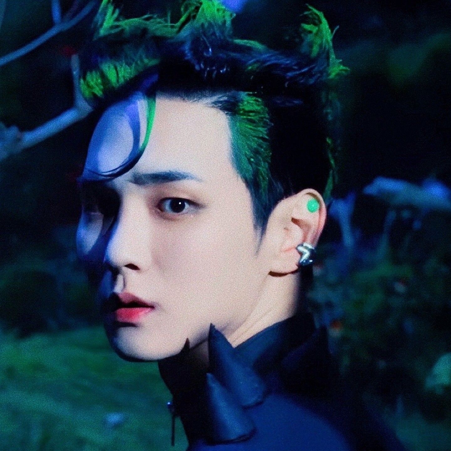 A moment captured by Key (SHINee)'s fan