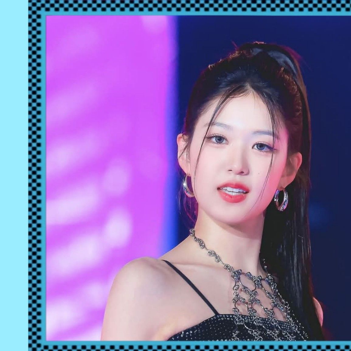 Recent activity shot of Yoon Jiyoon (izna)