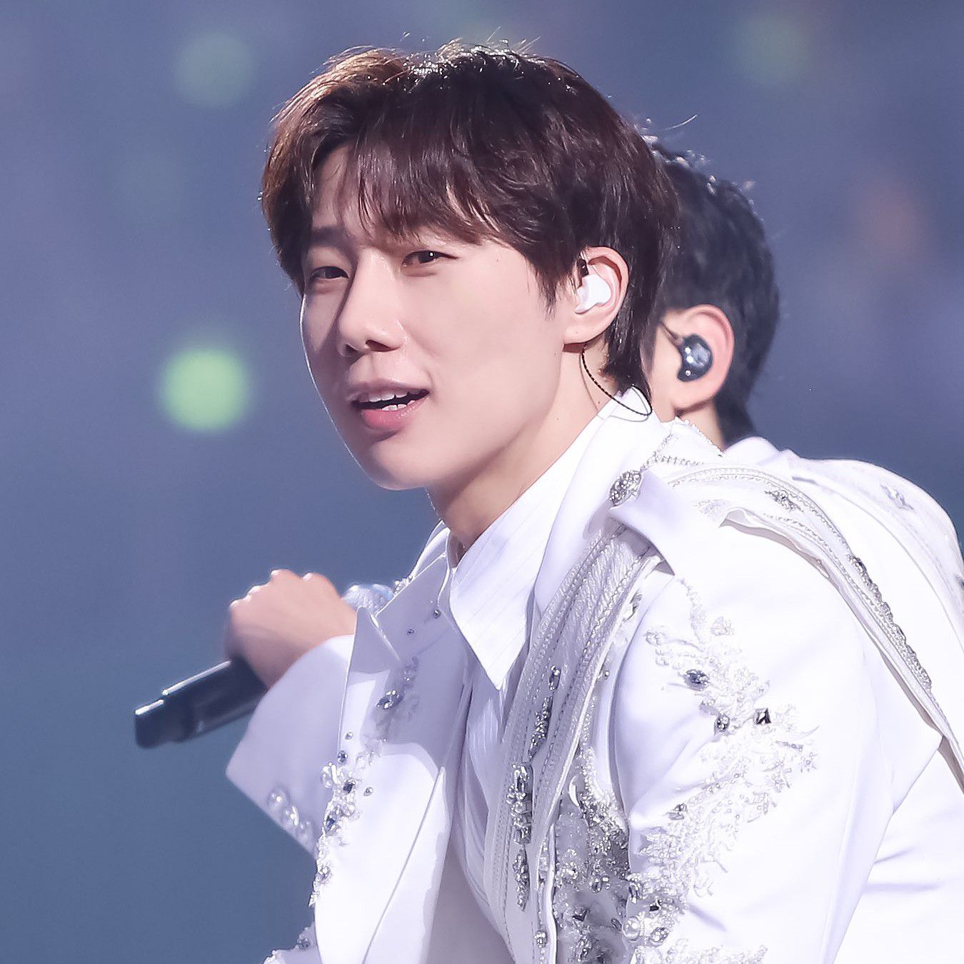 Recent activity shot of Sungkyu (INFINITE)