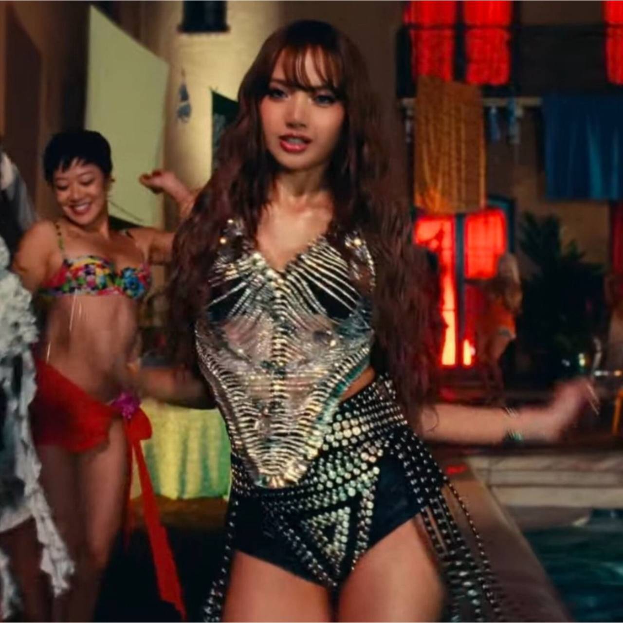 Behind-the-scenes cut of Lisa (BLACKPINK)
