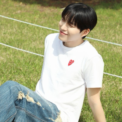 Latest photo of HEECHAN (DKB)