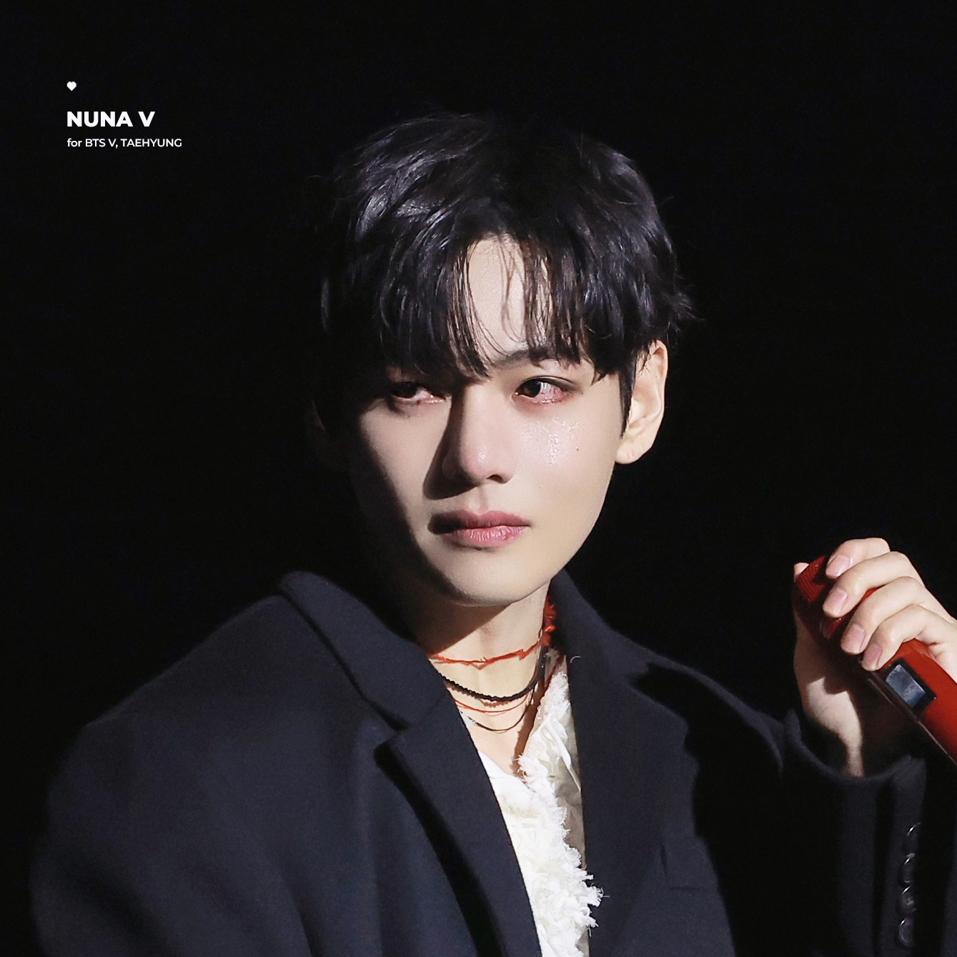 뷔 (방탄소년단)의 비하인드 컷