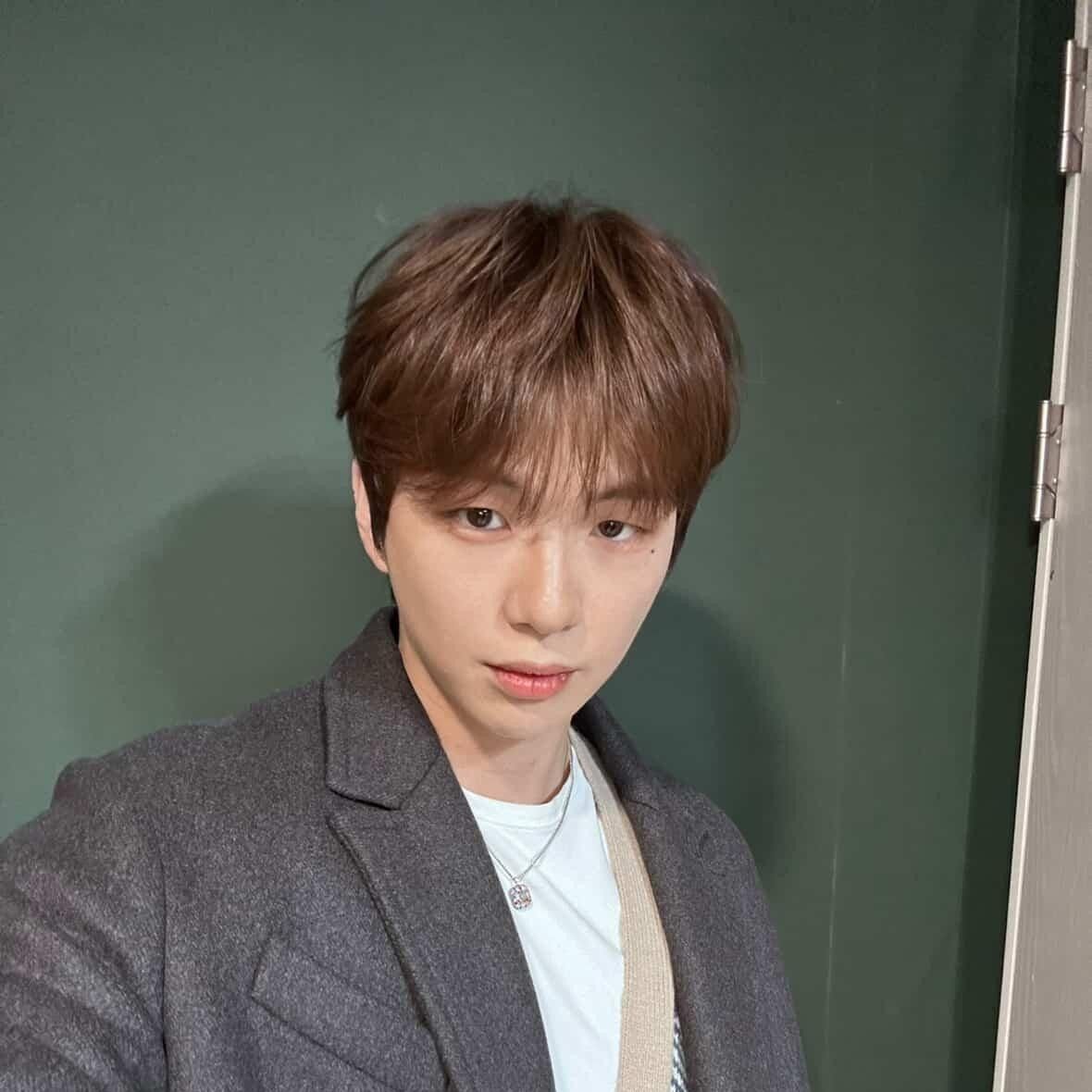 A moment captured by Kang Daniel's fan