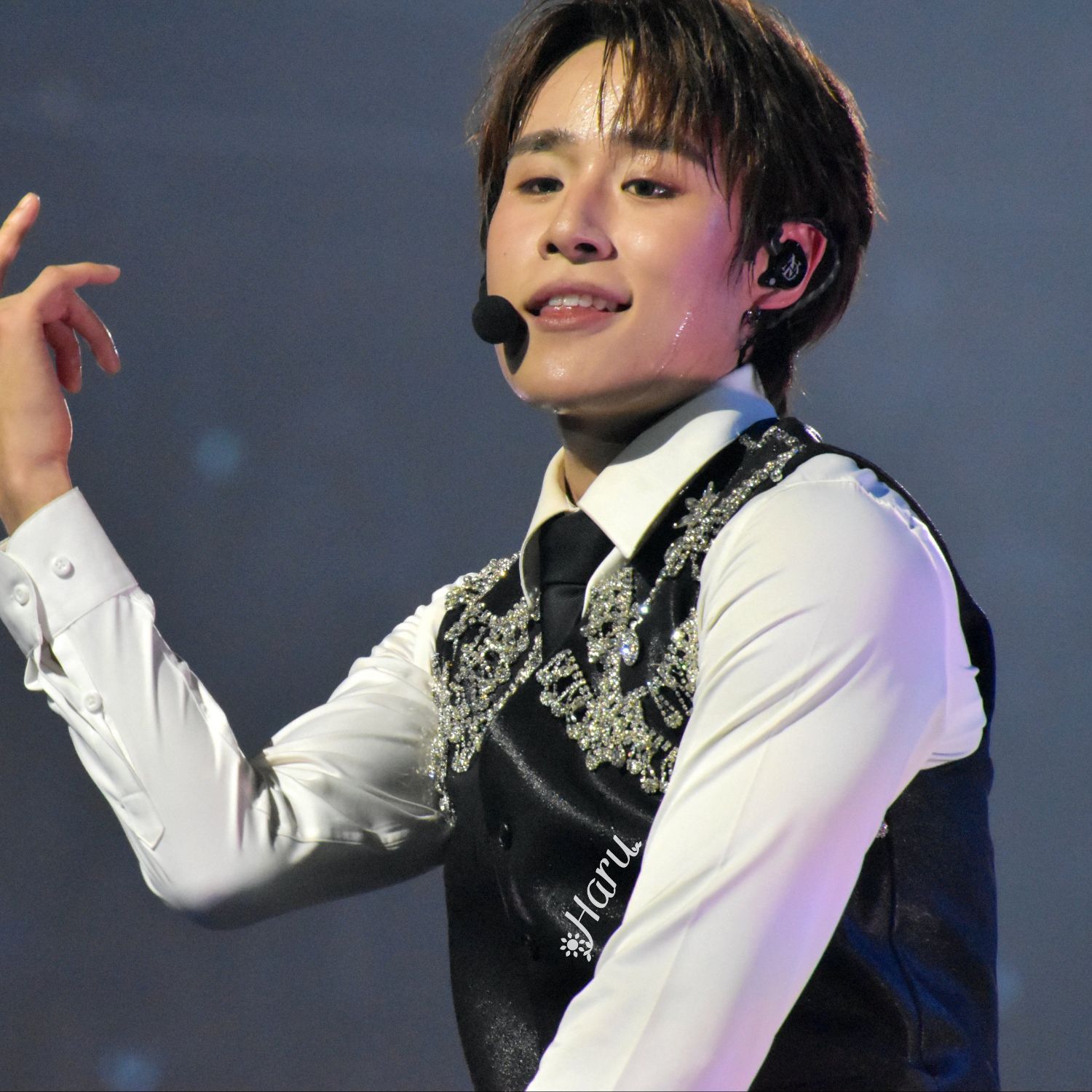 Behind-the-scenes cut of Nut (LYKN)