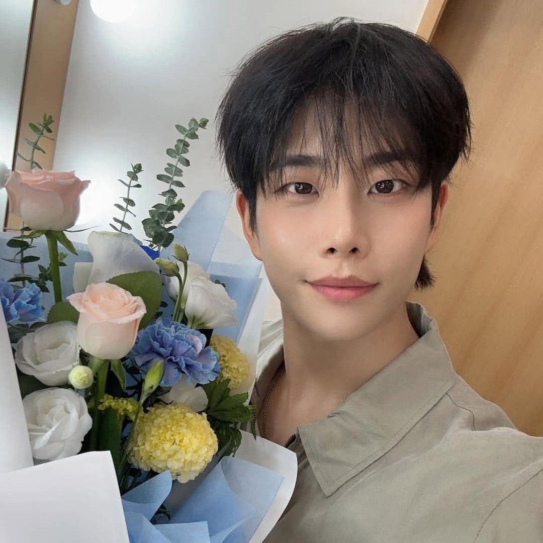 Recent activity shot of MJ (ASTRO)
