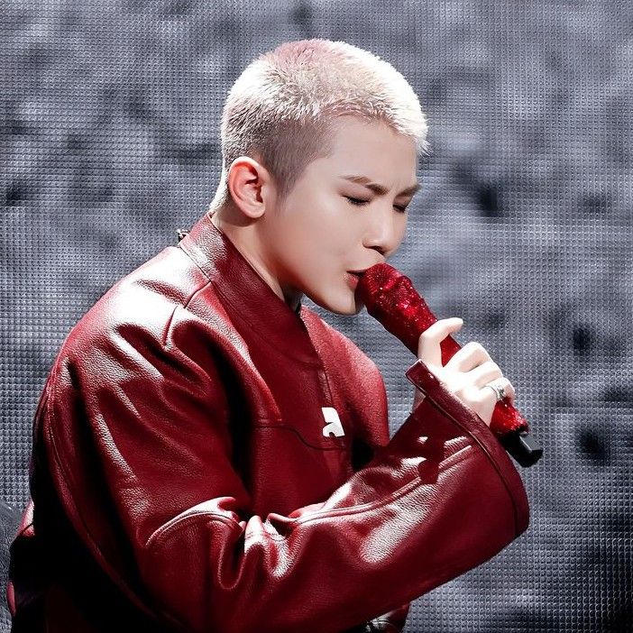 Behind-the-scenes cut of Woozi (SEVENTEEN)