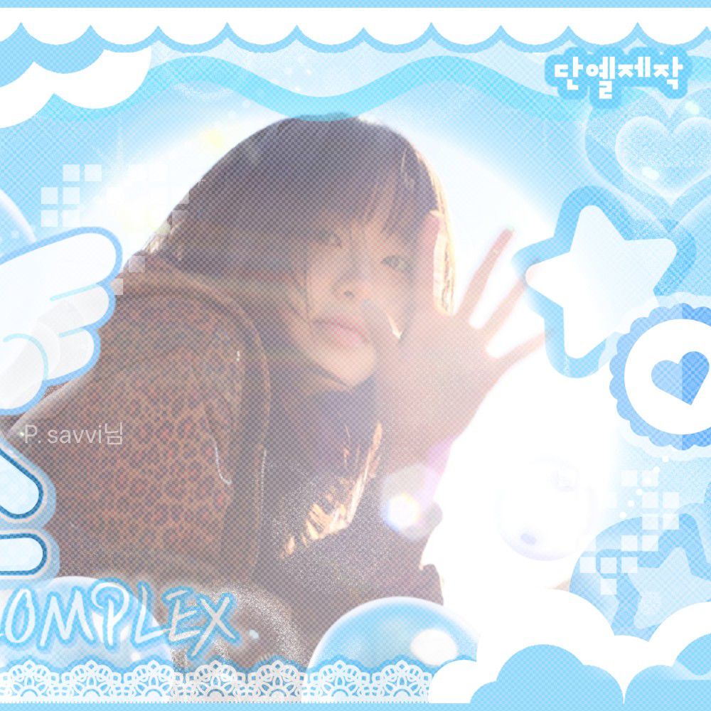 Behind-the-scenes cut of Chuu