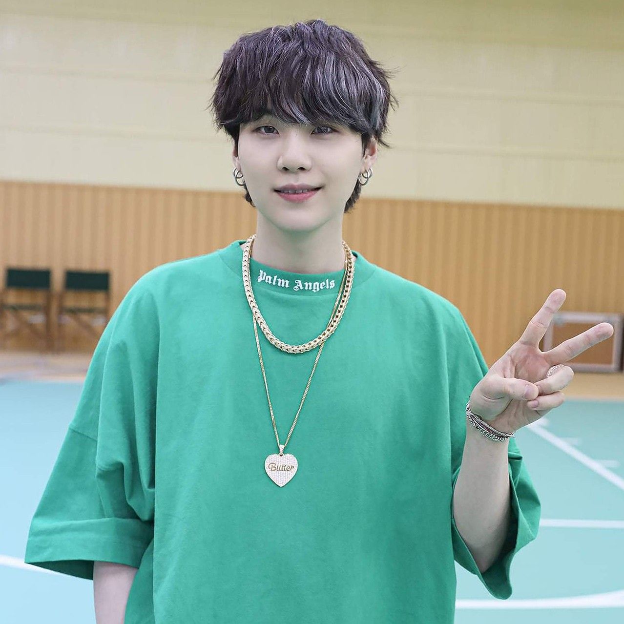 Behind-the-scenes cut of SUGA (BTS)