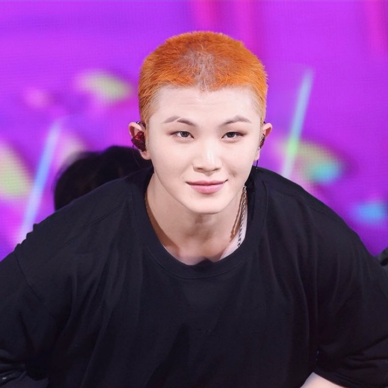 ウジ (SEVENTEEN)の最新写真