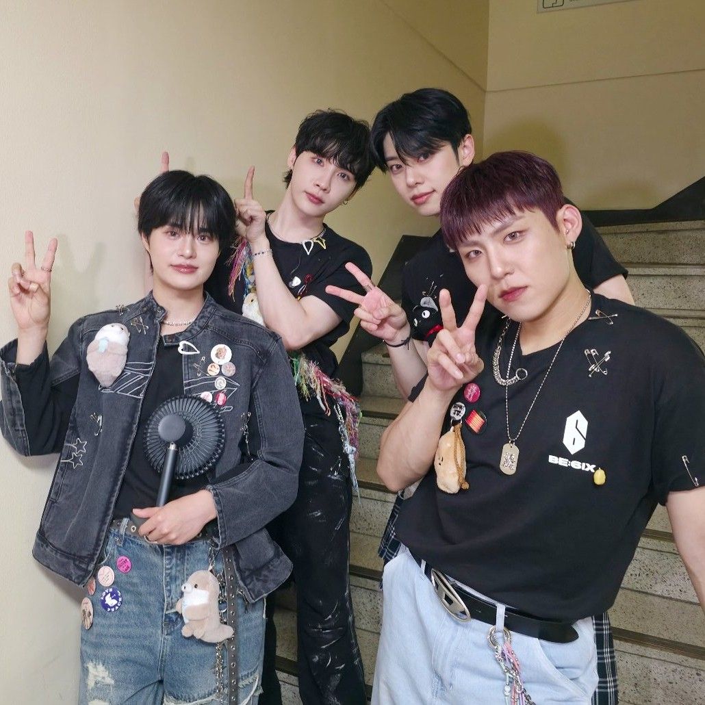 A moment captured by AB6IX's fan