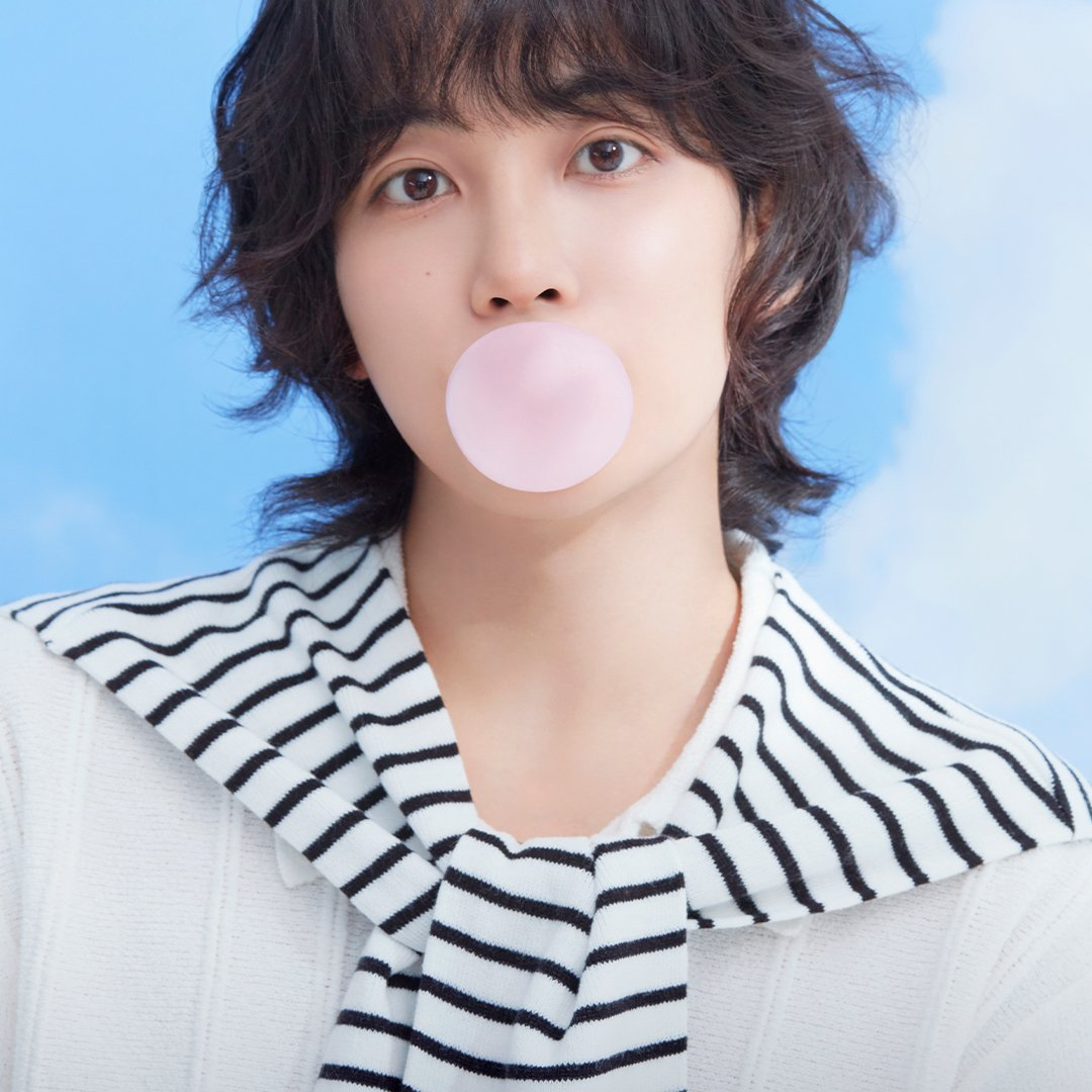 Recent activity shot of Jeonghan (SEVENTEEN)