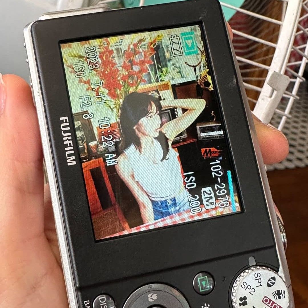 Latest photo of Sakura (LE SSERAFIM)