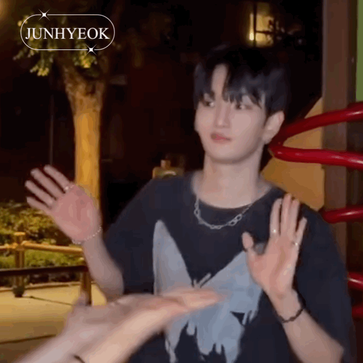 Latest photo of Junhyeok (n.SSign)