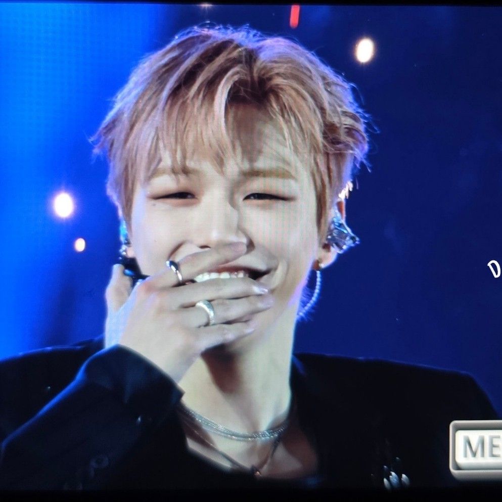 강다니엘 최근 활동샷