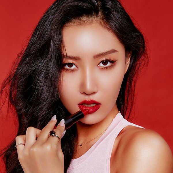 Recent activity shot of Hwasa (MAMAMOO)
