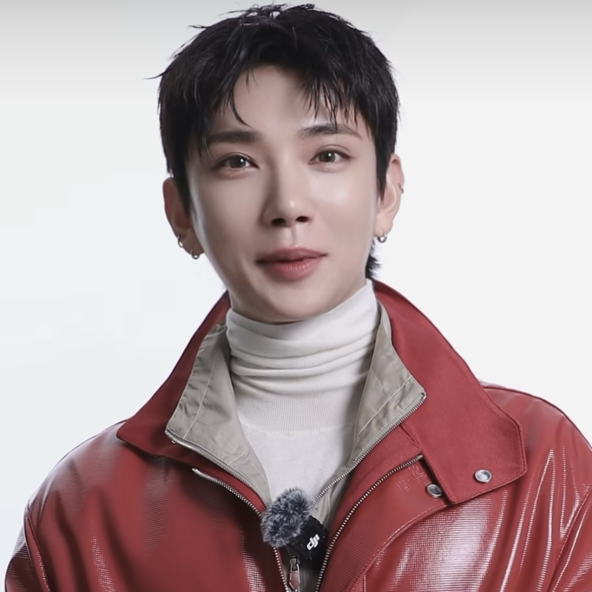 Behind-the-scenes cut of Joshua (SEVENTEEN)