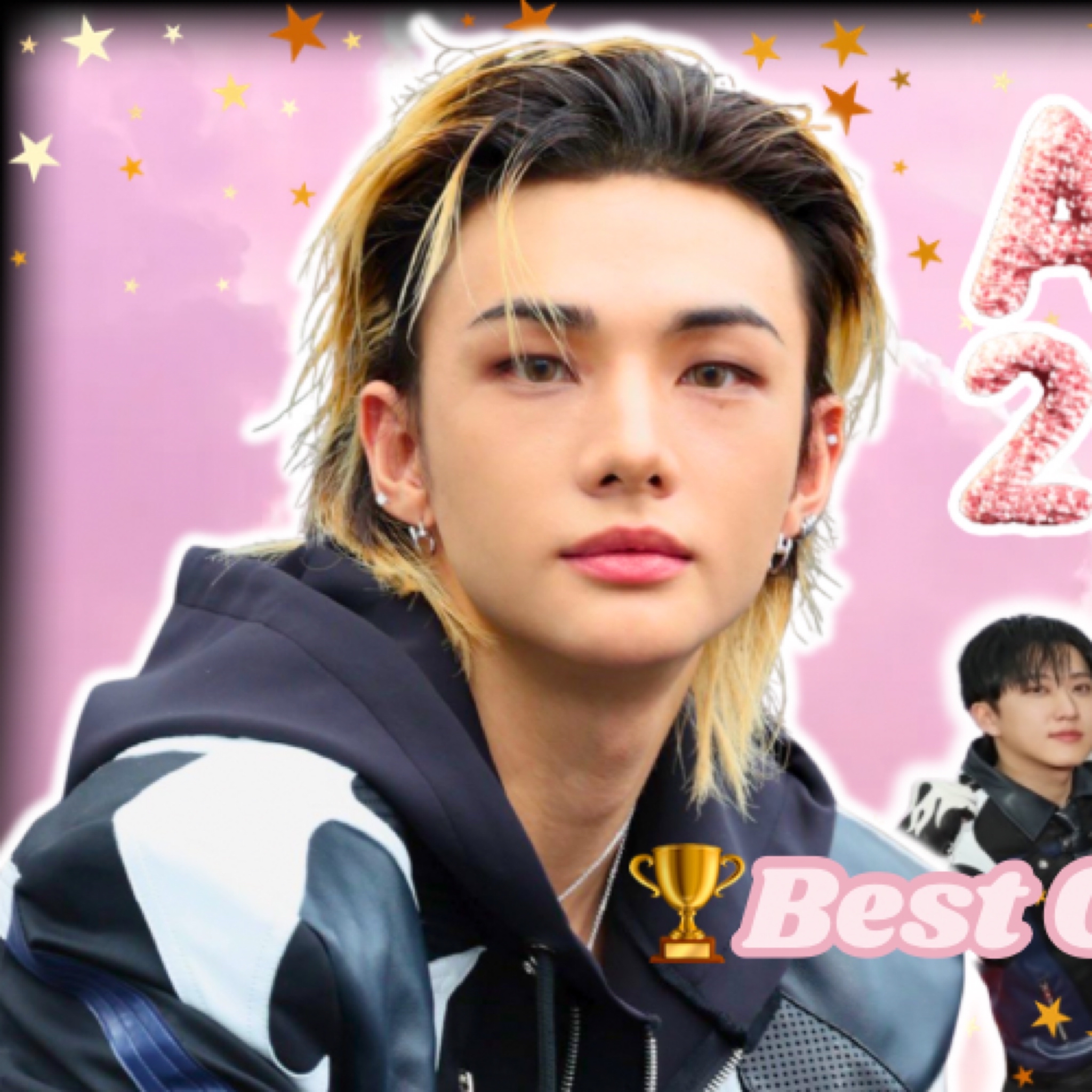 Today’s hot picks from the 현진 (Stray Kids) community