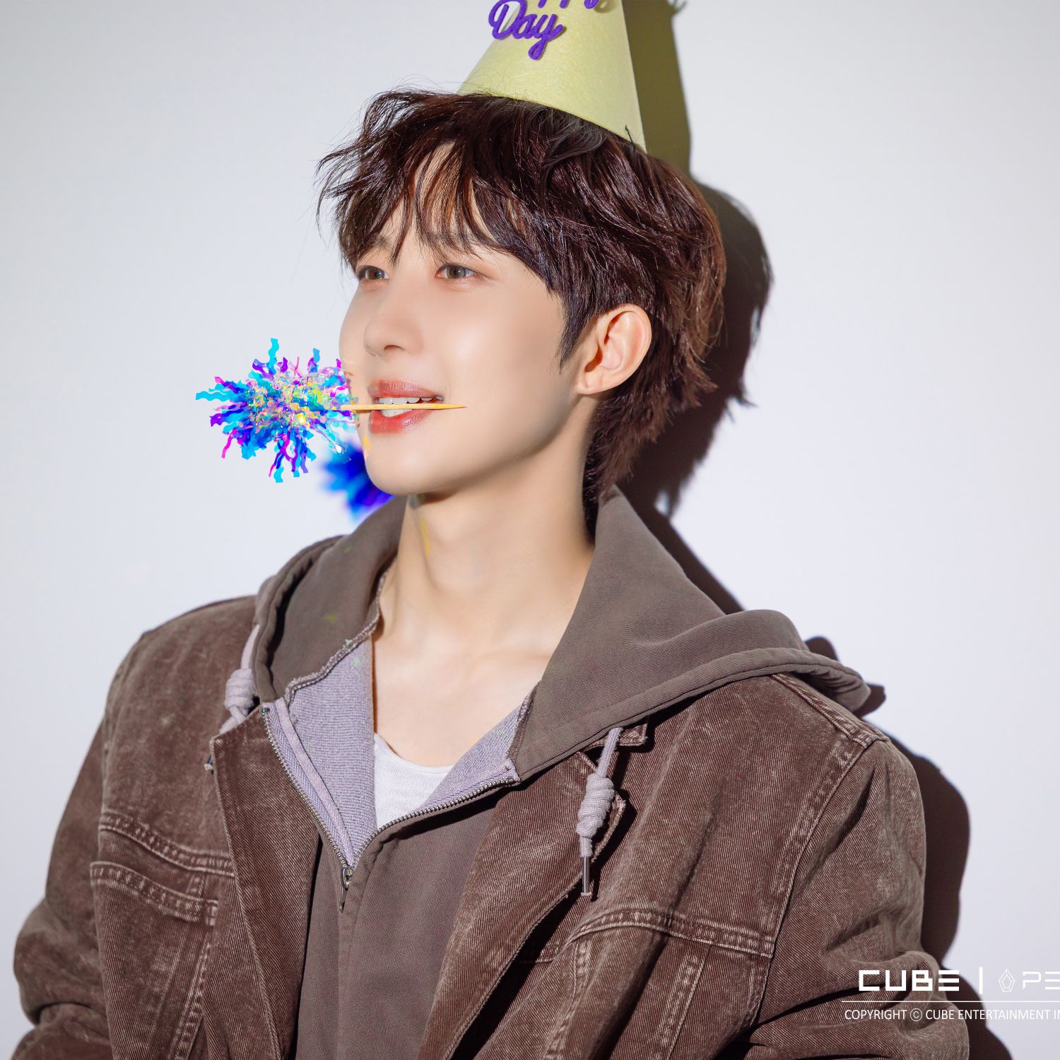 Behind-the-scenes cut of Hui (PENTAGON)