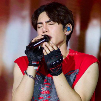 Latest photo of Stell (SB19)