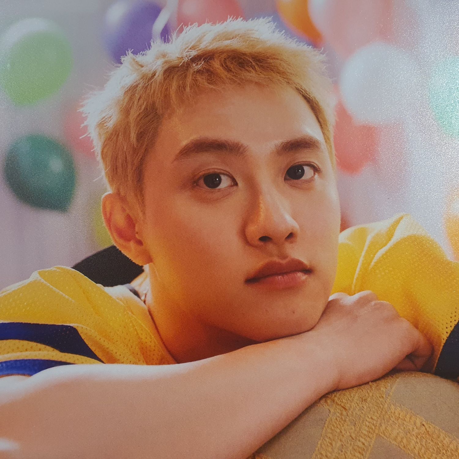 Behind-the-scenes cut of D.O. (EXO)