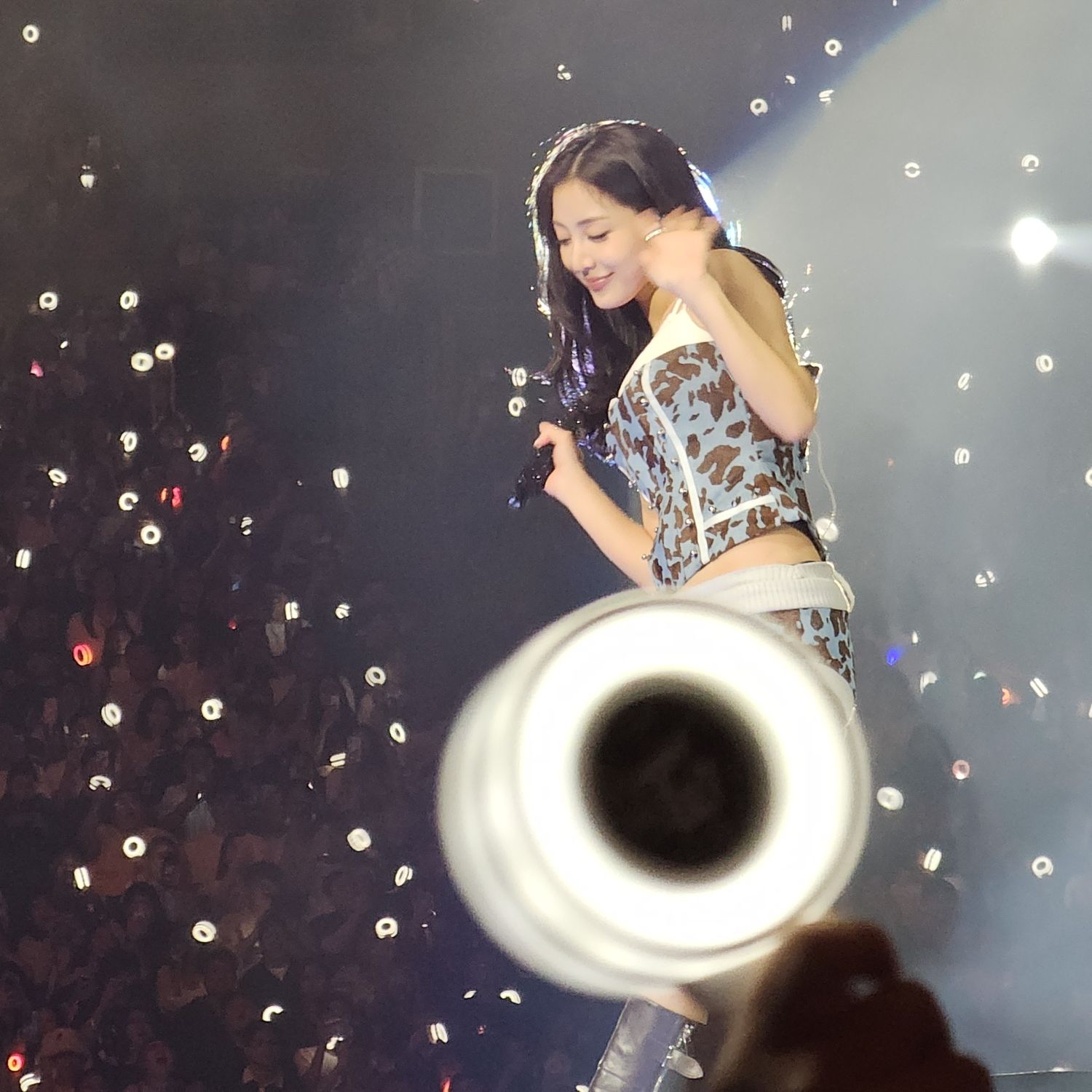 ジヒョ (TWICE)の最新写真