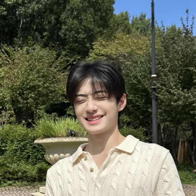 Recent activity shot of Chung Sanghyeon (ALPHA DRIVE ONE)