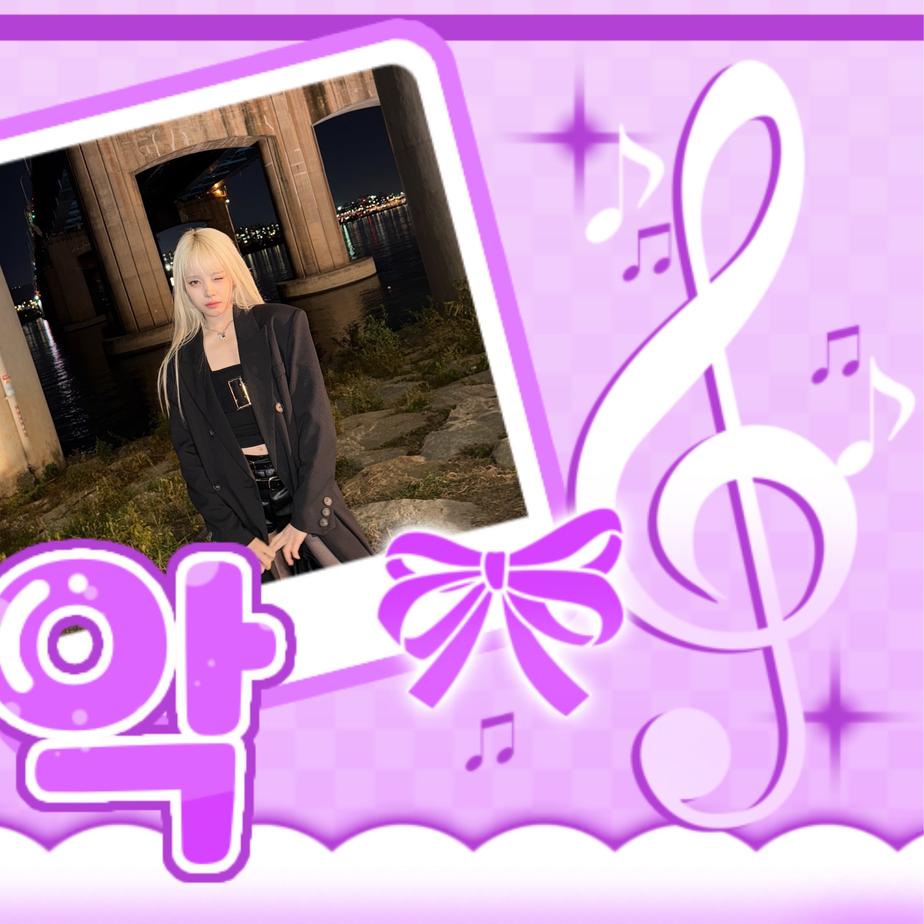 A moment captured by Mia (Baby DONT Cry)'s fan