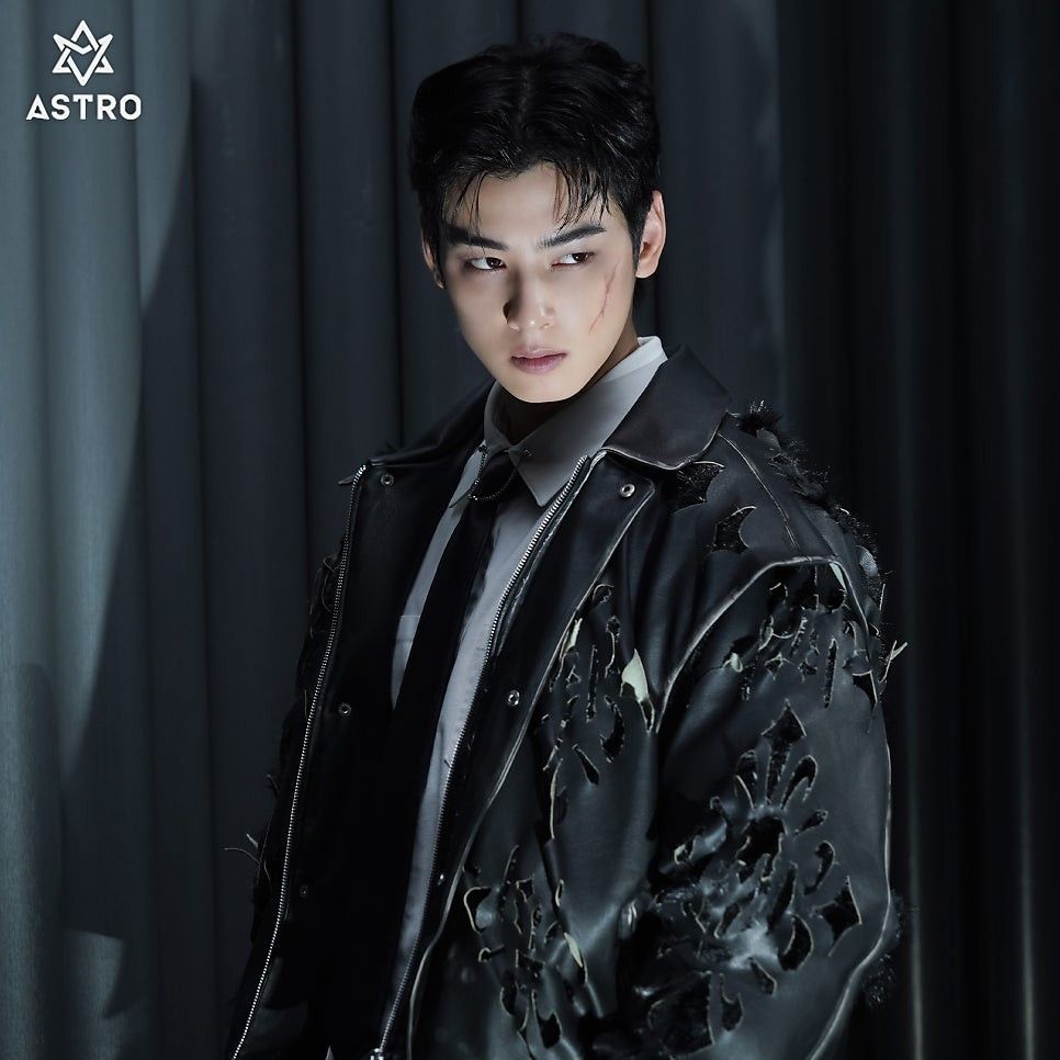 A moment captured by Eunwoo (ASTRO)'s fan