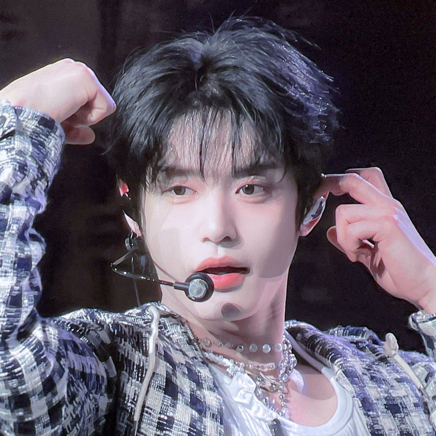 Latest photo of Kim Jiwoong (ZEROBASEONE)