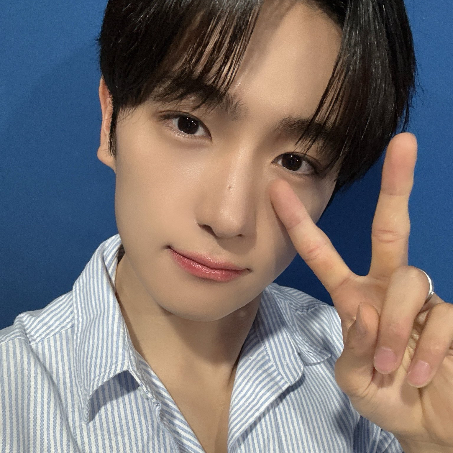 A moment captured by THE BOYZ's fan