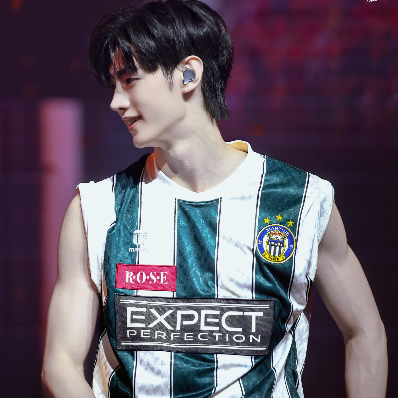 Foto aktivitas terbaru Sunghoon (ENHYPEN)