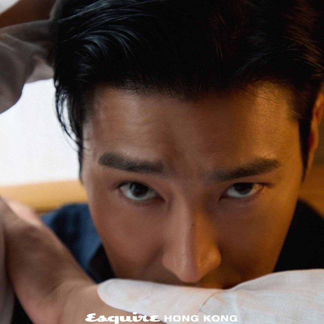 Behind-the-scenes cut of Siwon (Super Junior)