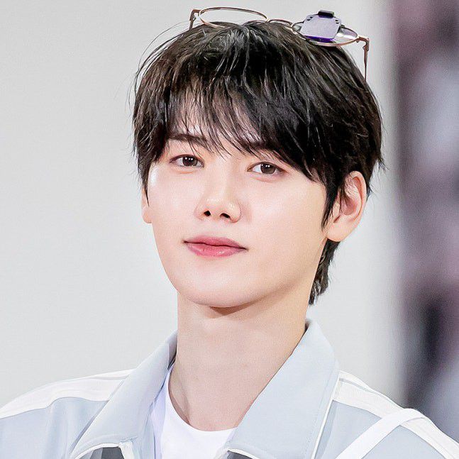 Latest photo of Minhee (CRAVITY)
