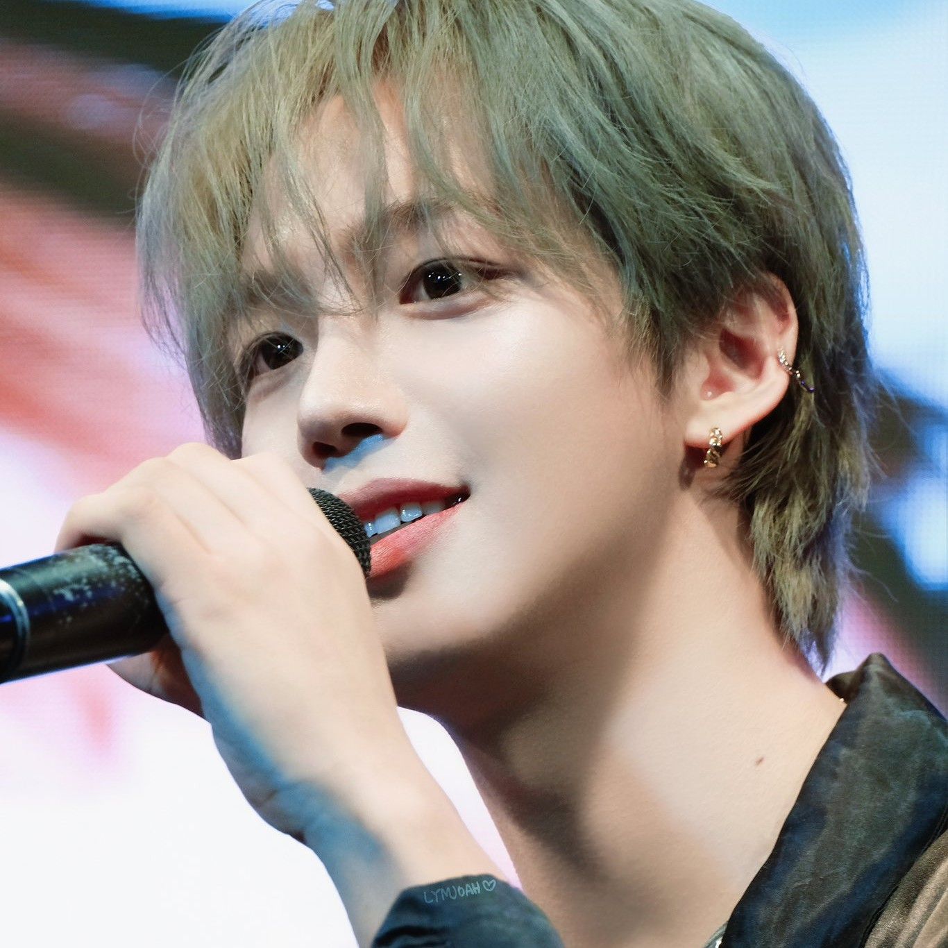 Foto aktivitas terbaru Lim Youngmin