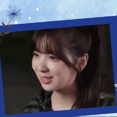 A moment captured by Miihi (NiziU)'s fan