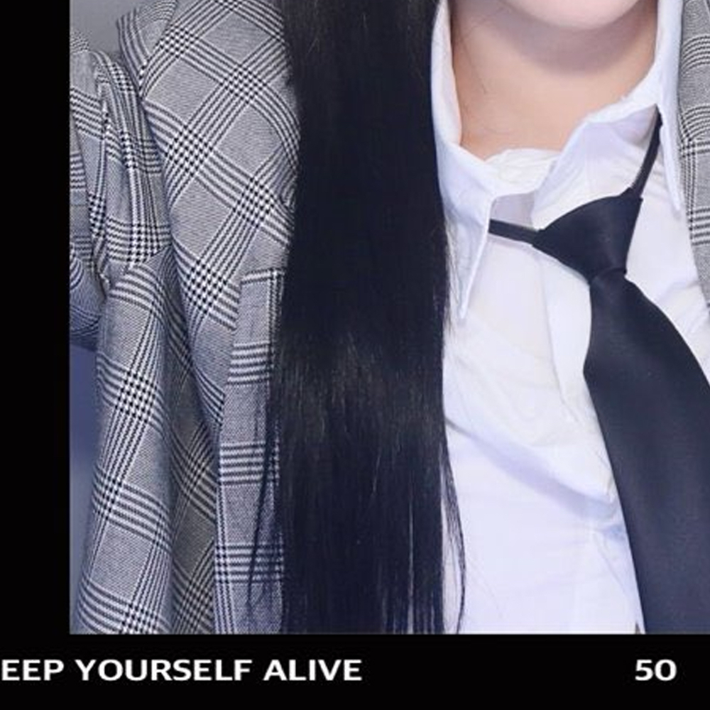 Behind-the-scenes cut of HyunJin (Loossemble)