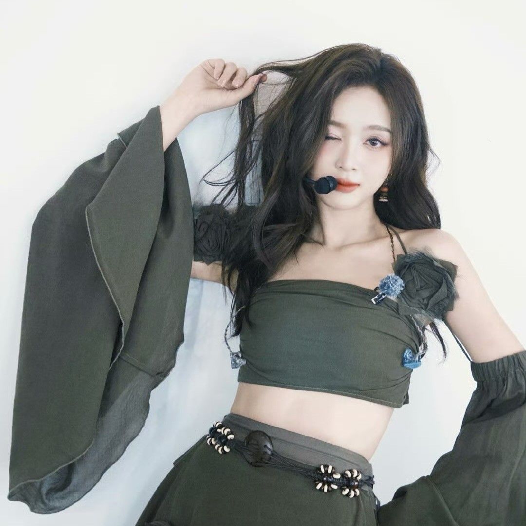 Recent activity shot of Wu Xuanyi