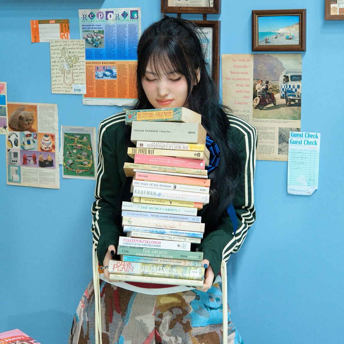 모모 (TWICE)의 비하인드 컷