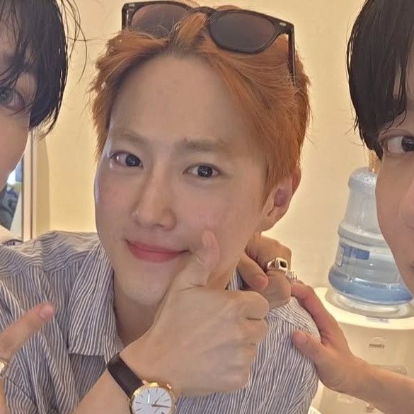 A moment captured by Suho (EXO)'s fan