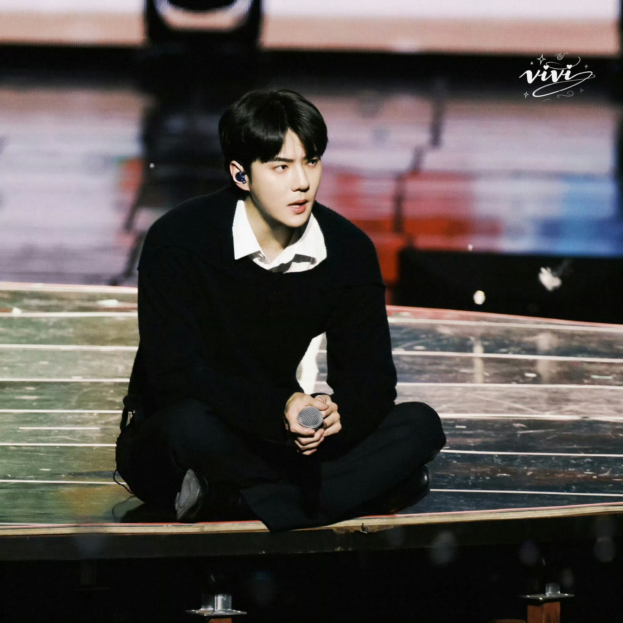 Behind-the-scenes cut of Sehun (EXO)